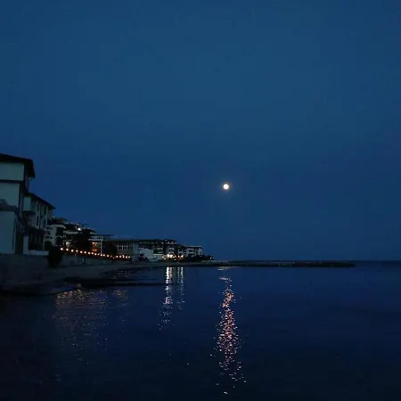 Panorama Fort Beach Святой Влас, Болгария Апартаменты С 1 Спальней דירה